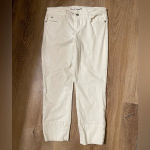 JOES White Jean Capris Size 28 (6-8 in US)